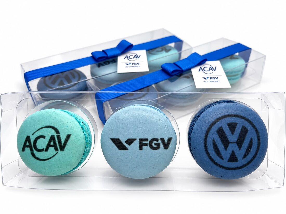 Caixa com 3 macarons personalizados